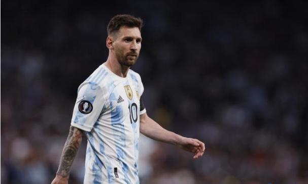 新城集团滕州吾悦广场举行2026全国社区春晚枣庄城市专场